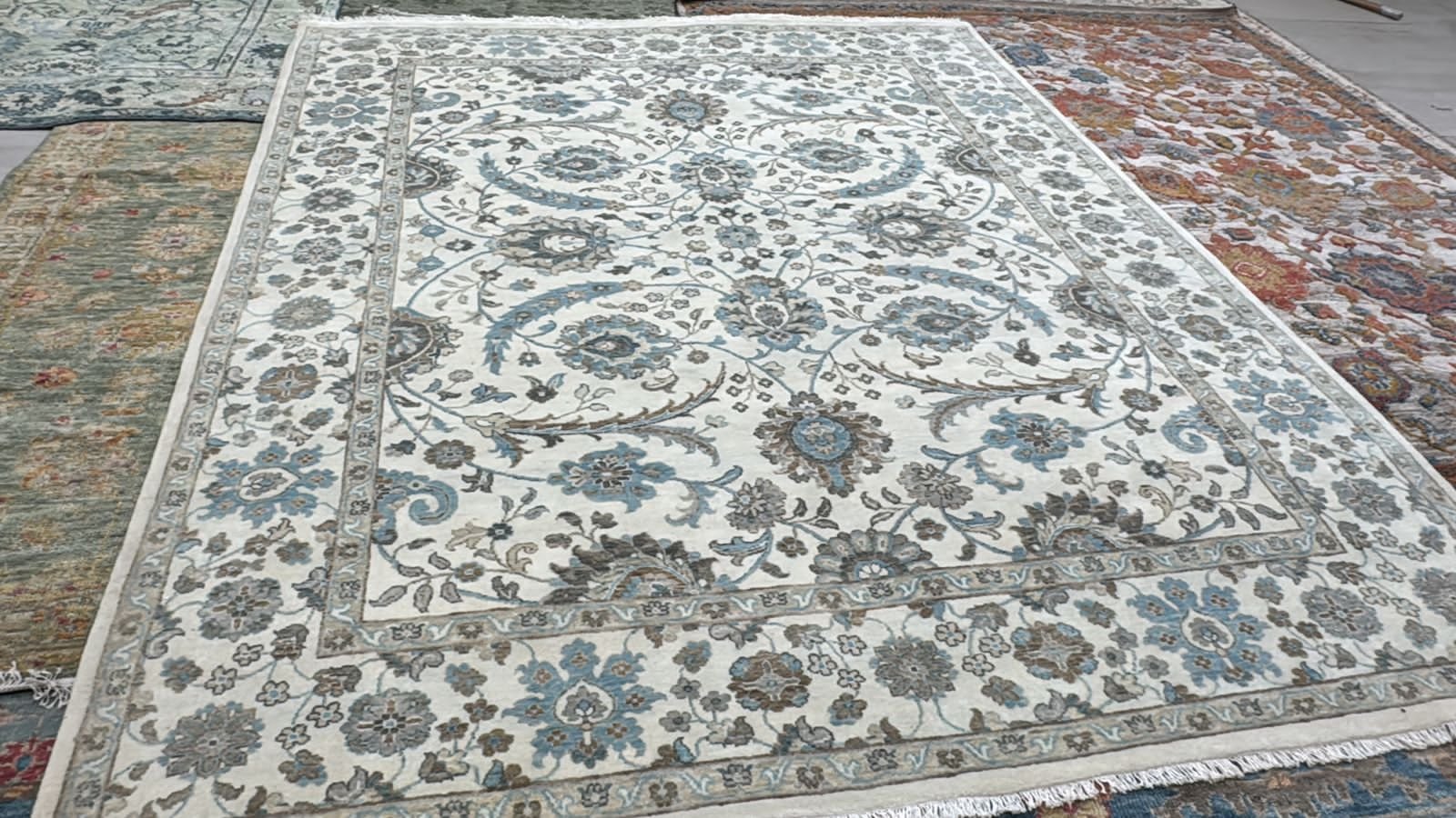 Detail view 2 of Classic Ivory Arabesque Wool Rug 8ft x 10ft
